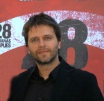 Juan Carlos Fresnadillo ha dirigido cintas como "Exterminio 2" y está realizando "Intruders"