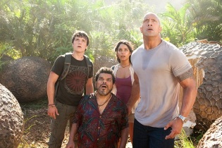 "Journey 2: The Misterious Island"