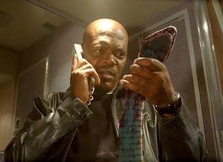 "Snakes on a Plane" es la cinta más conocida para David R. Ellis. No fue un éxito taquillero pero su extraña combinación de acción, horror, suspenso y algo de comedia junto con las frases que todo el mundo quería de Sam Jackson la hicieron popular