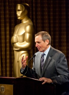 El presidente de la Academia Tom Sherak